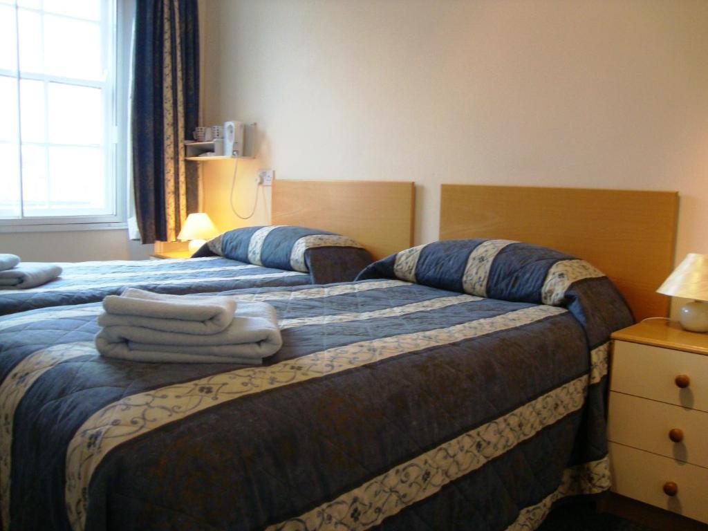 Clock Tower Hotel Эксетер Номер фото