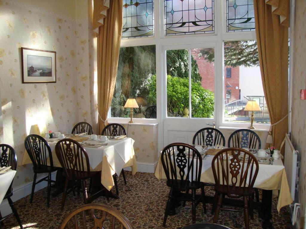 Clock Tower Hotel Эксетер Номер фото